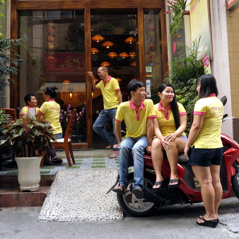 Pink Tulip Hotel Ho Chi Minh City Exterior photo