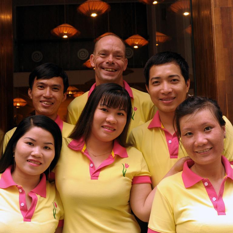 Pink Tulip Hotel Ho Chi Minh City Exterior photo
